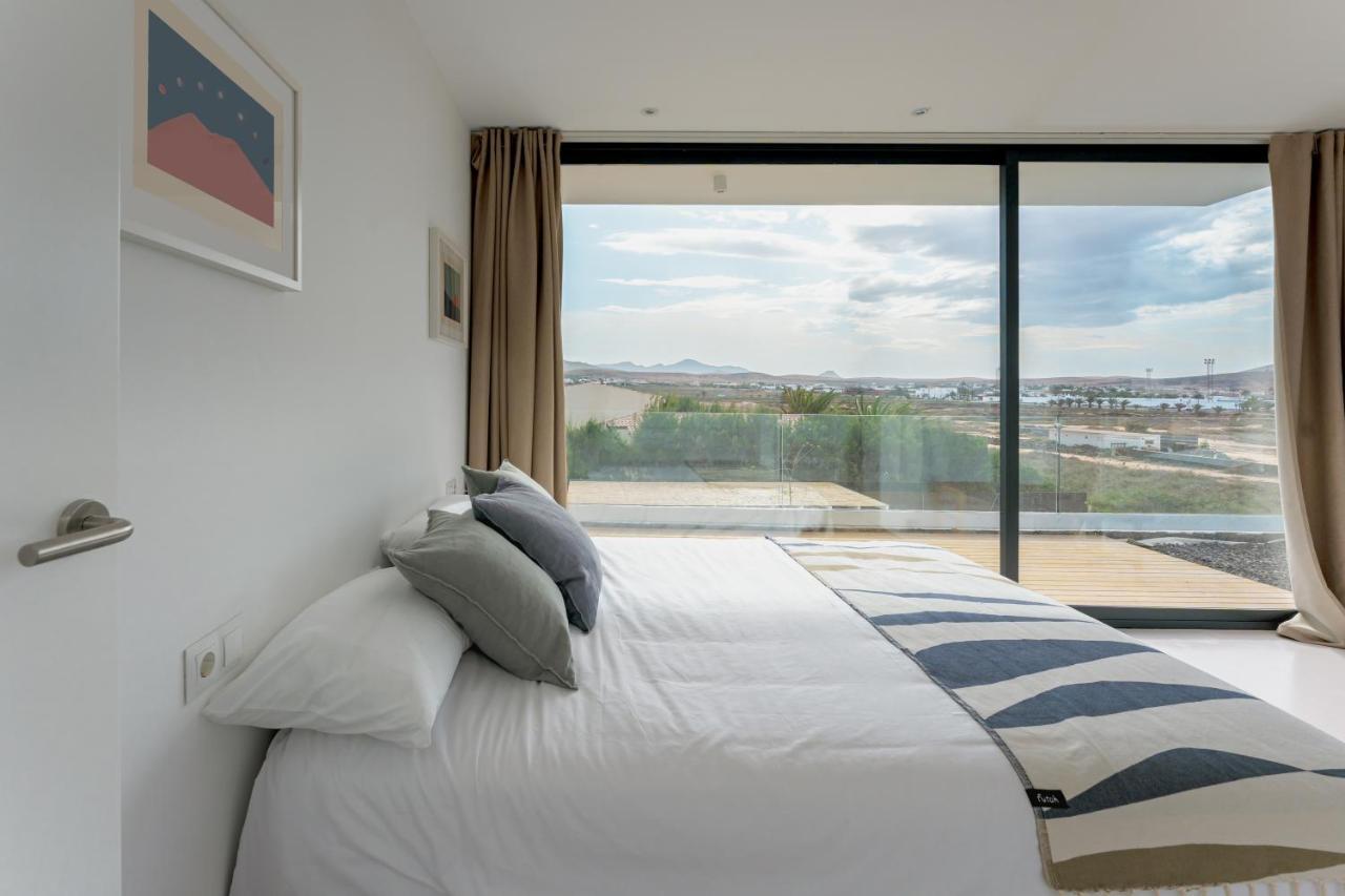 Villa Elena, Luxery Villa With Swimming Pool! 라하레스 외부 사진